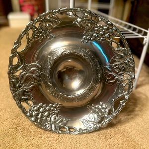 Arthur Court Chip and Dip Grape platter